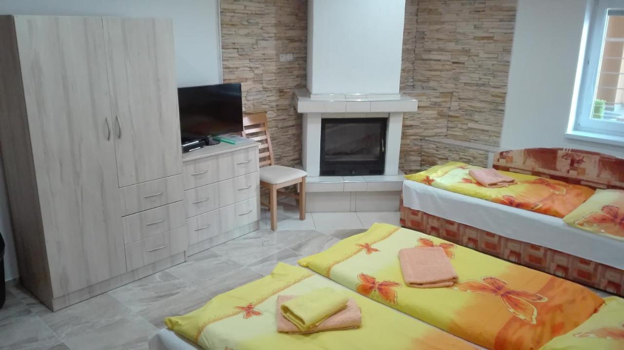Ubytovanie V Sukromi Haragova Bojnice Extérieur photo